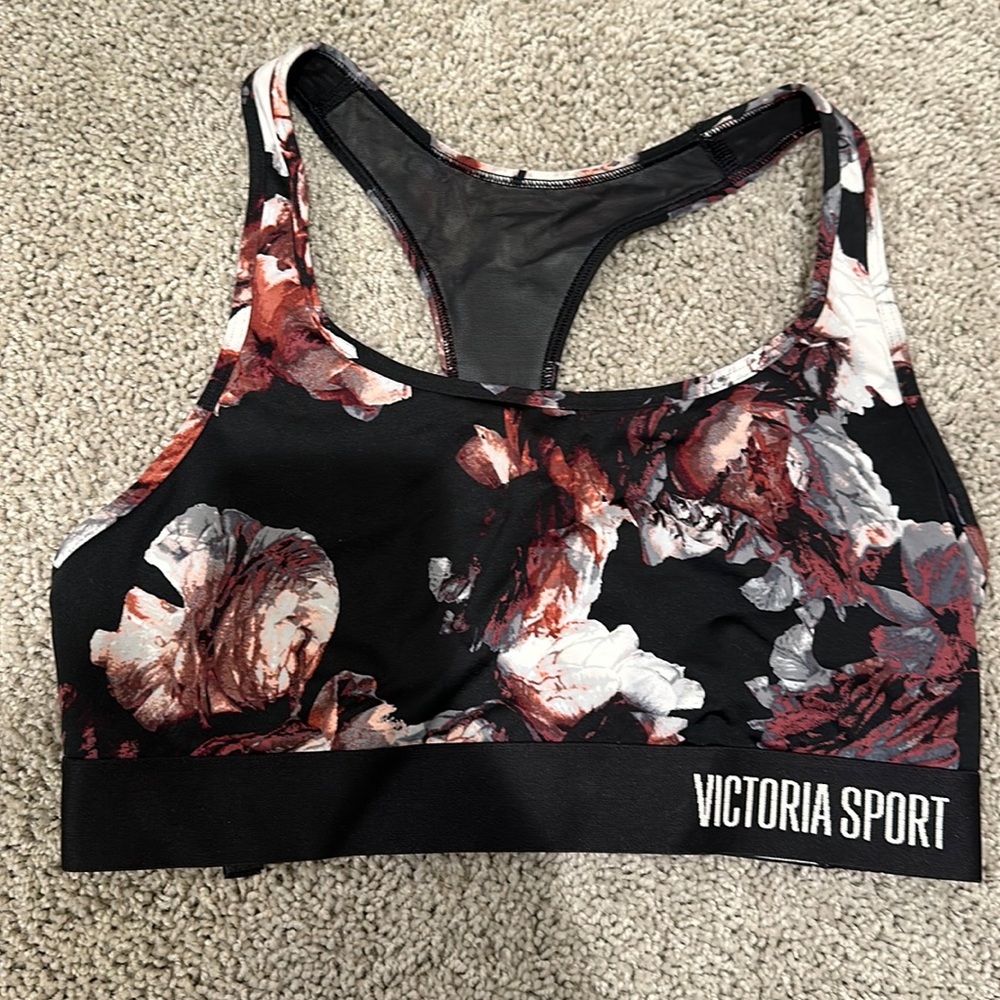 Victoria’s Secret Sports Bra. Size Medium.